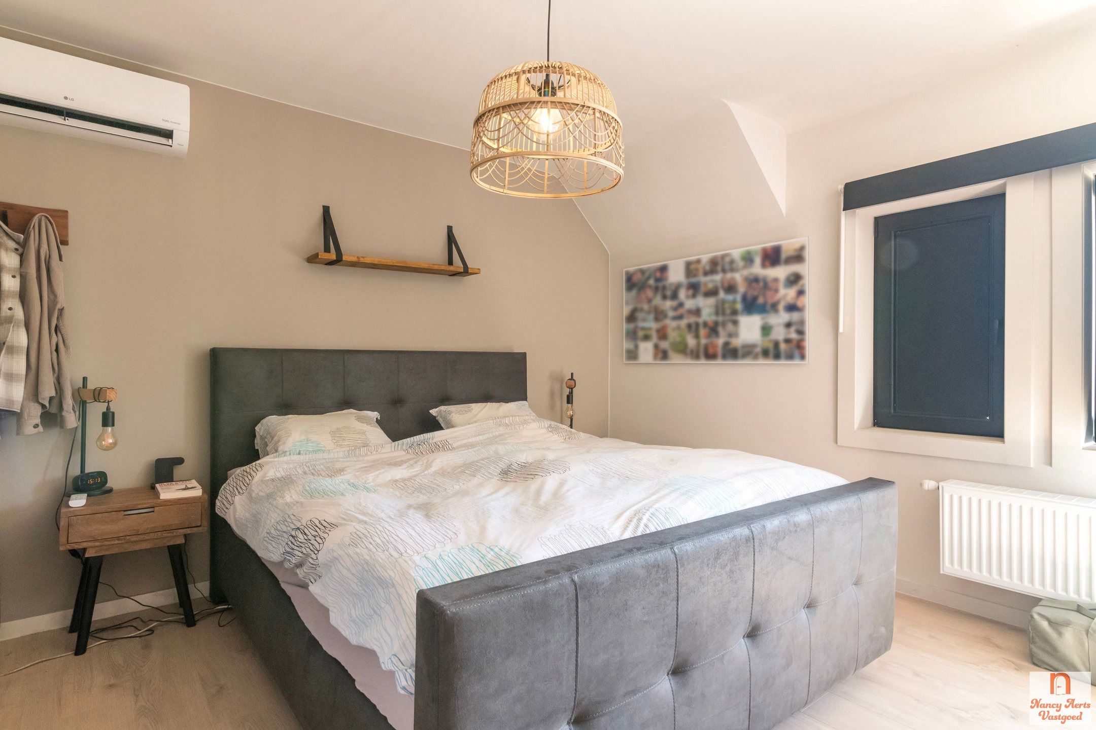 Volledig gerenoveerde woning met bijbouw en grote tuin foto 18