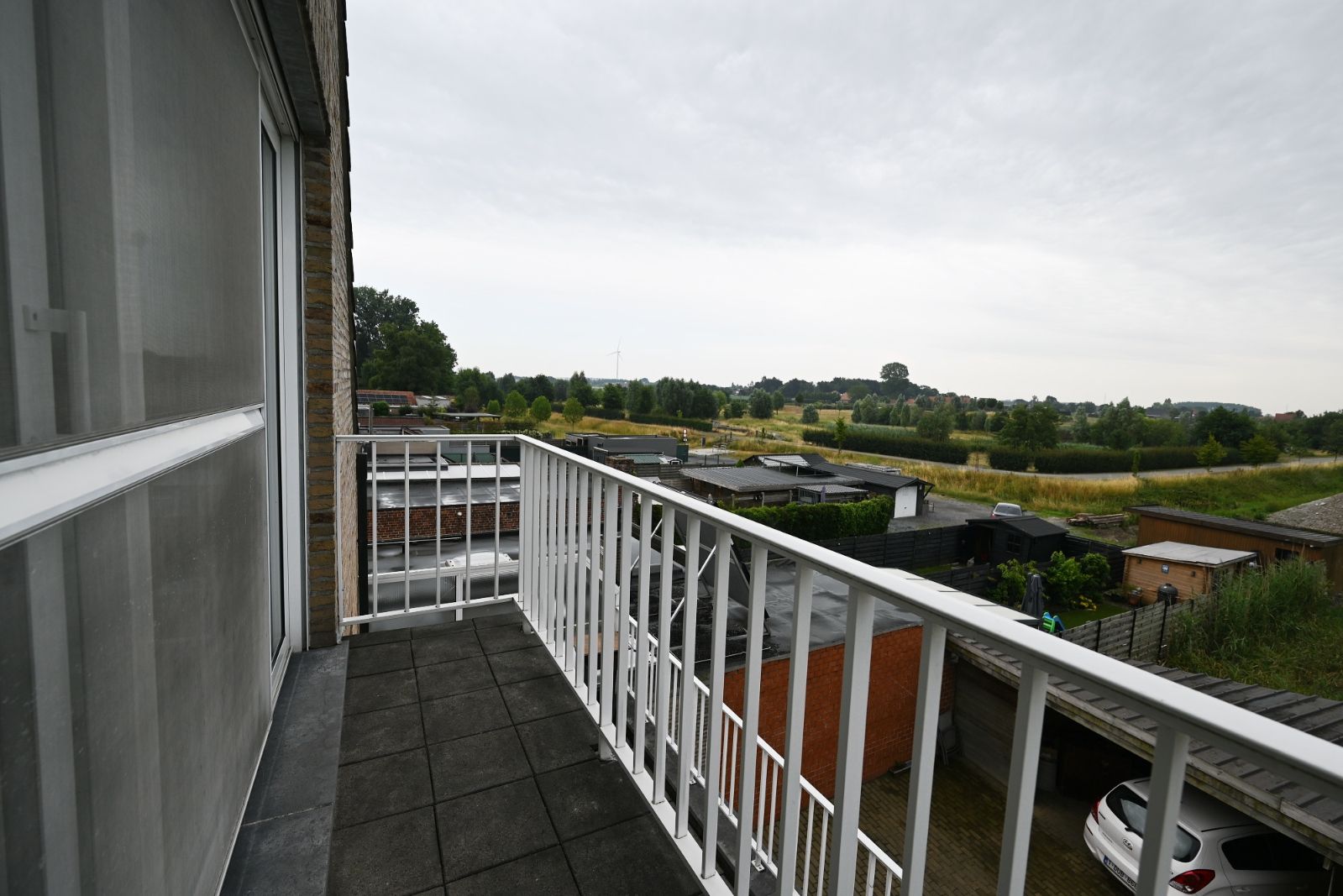 Ruim appartement in centrum Ardooie met prachtig uitzicht op de Waterbek! foto 8