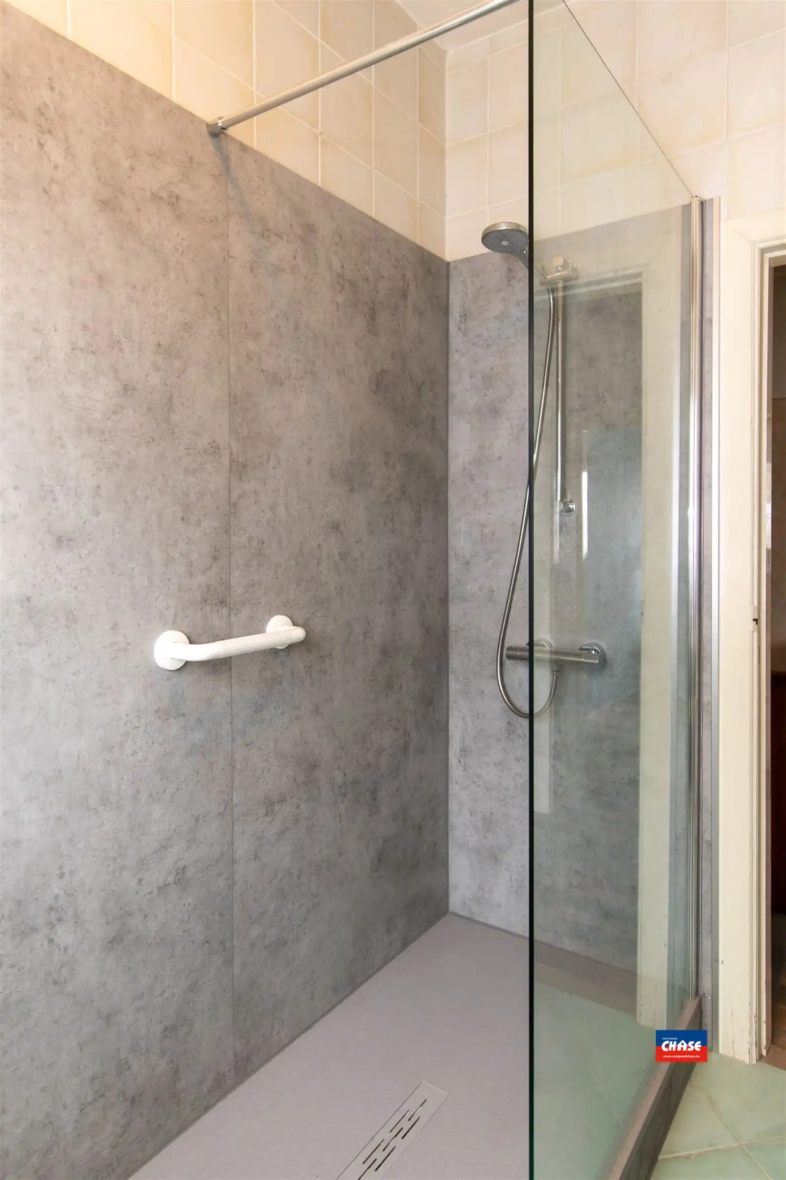 Te moderniseren woning | 3 slpks en tuin foto 19