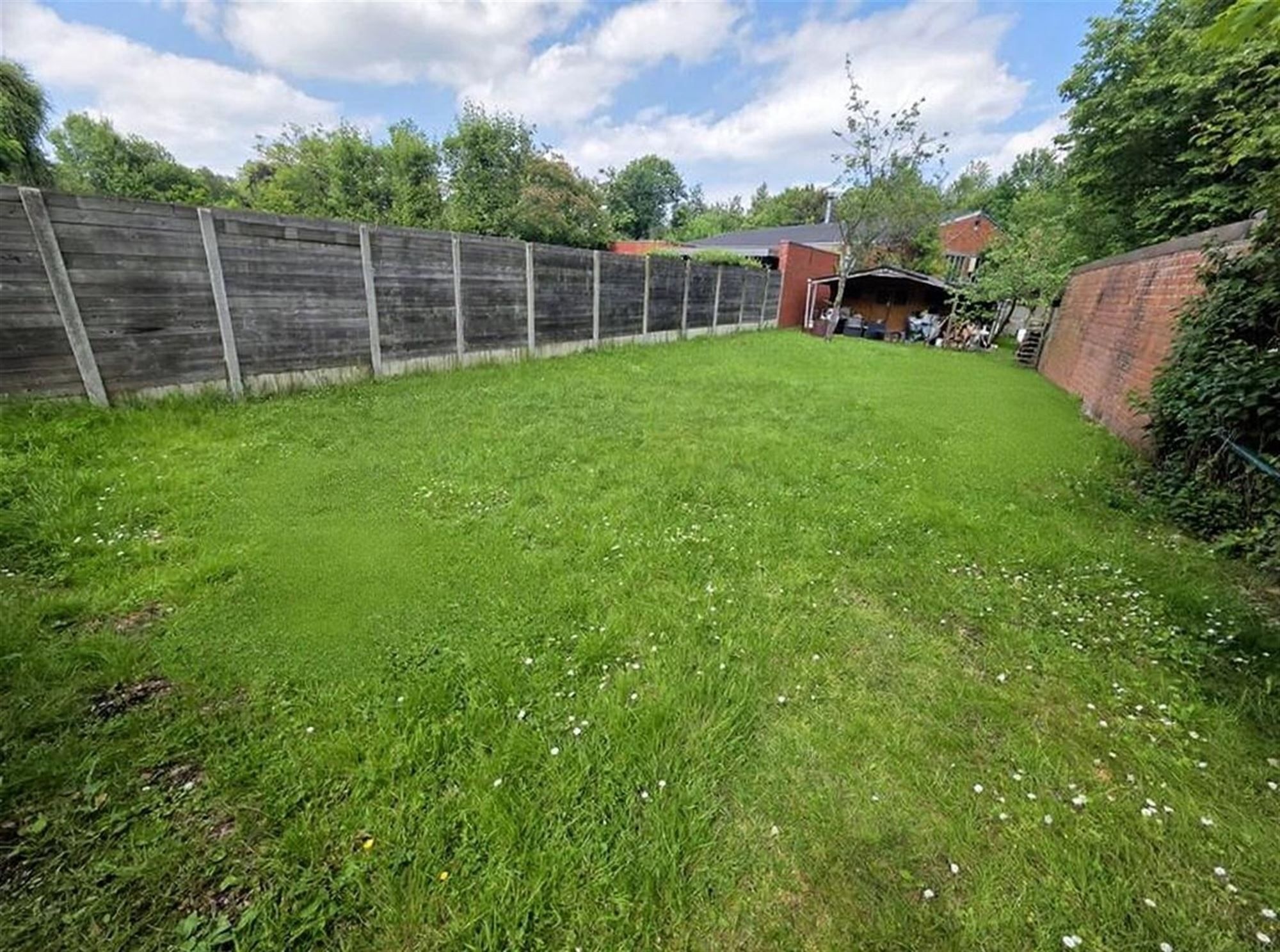 Enorme gezinswoning op 463 m² met 4 à 5 slpks en 2 badk. foto 11