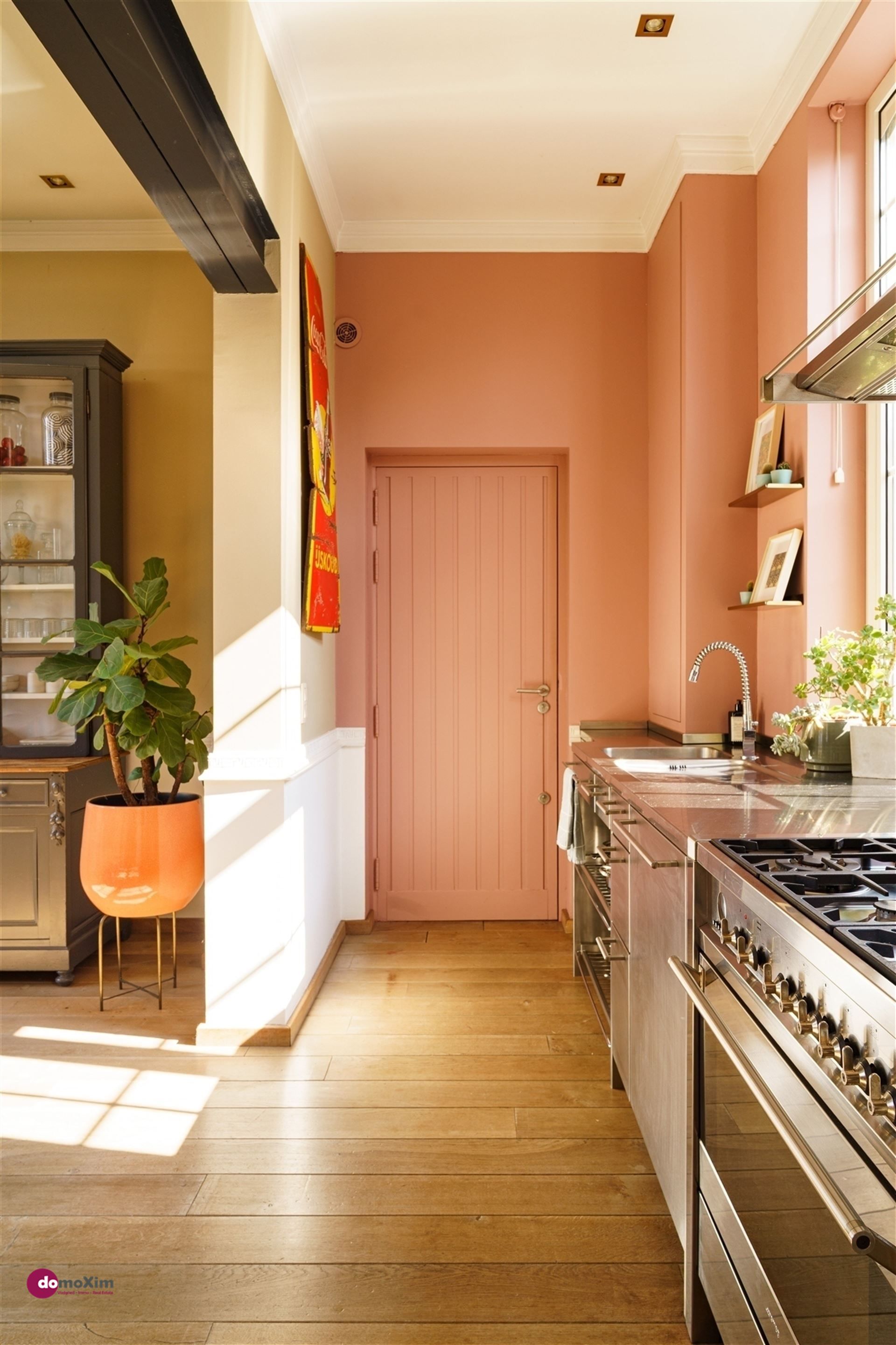 Prachtig herenhuis met ruime tuin en zwembad nabij Leuven foto 12