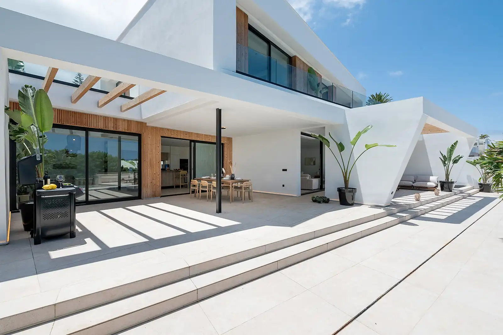 Gloednieuwe luxe villa met infinity pool en zeezicht in El Sauzal, Noord-Tenerife foto 11