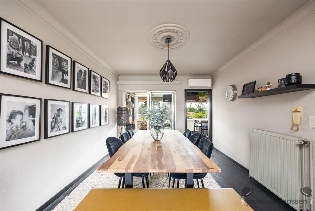 Instapklare woning met gezellige tuin foto 3