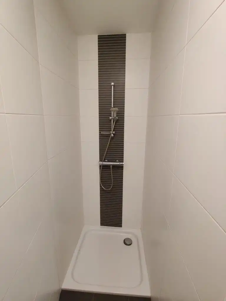 Ruim gelijkvloersappartement met 2 slaapkamers foto 6