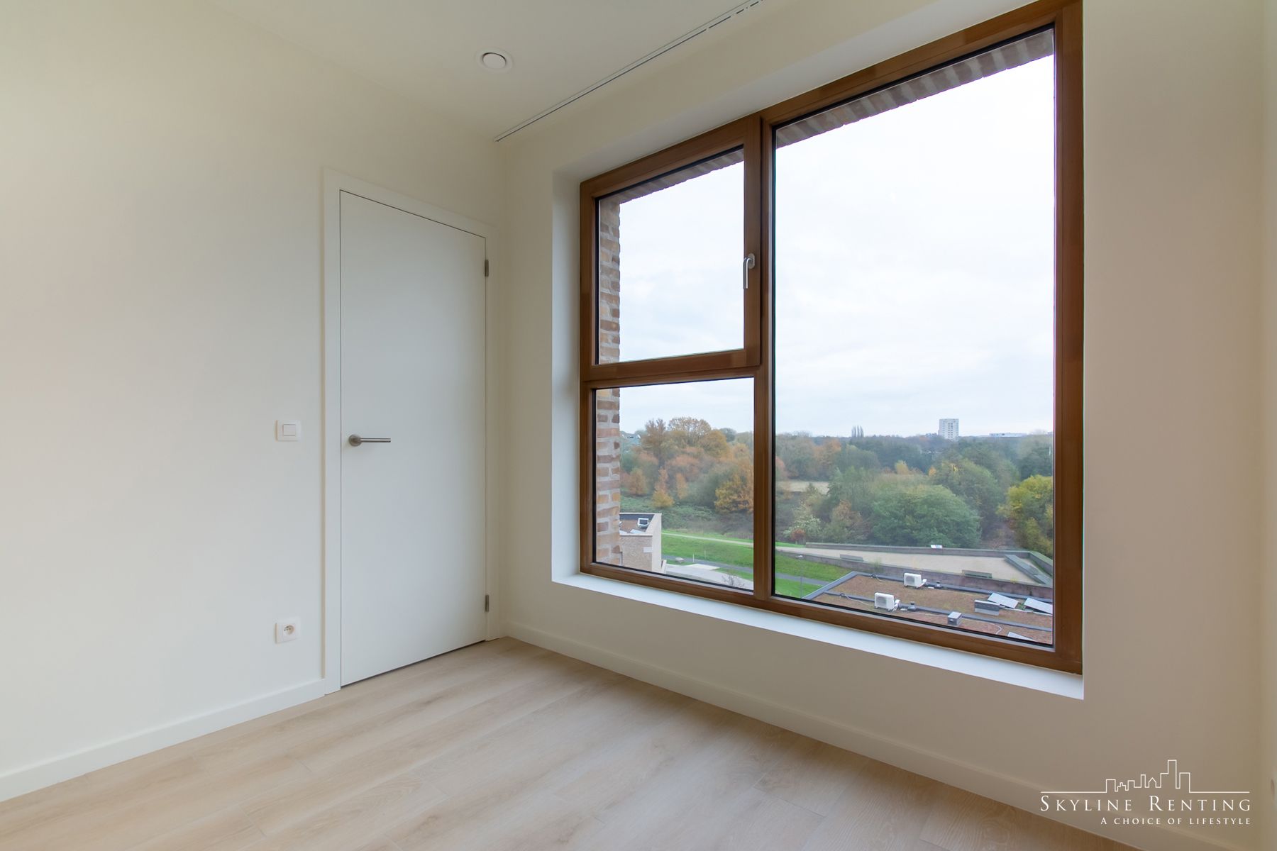 Rustig en comfortabel 2slpk appt. met mooi terras  foto 13