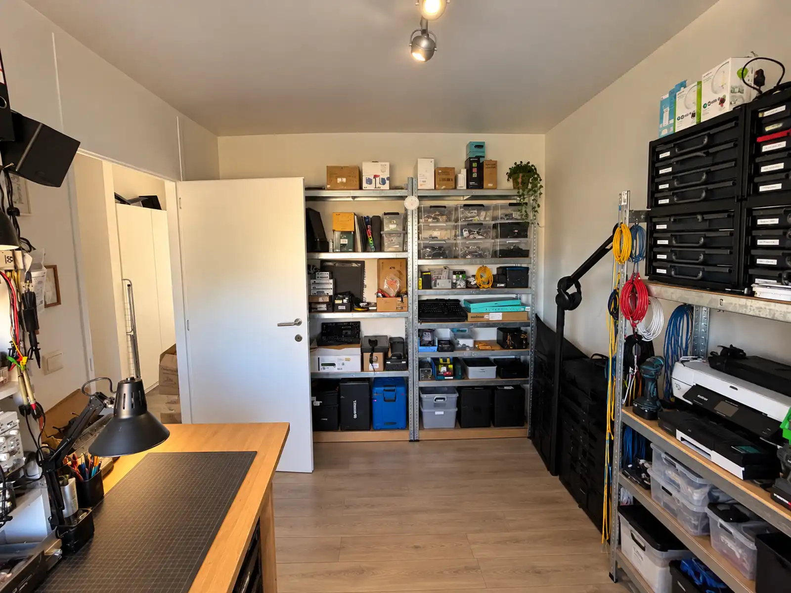 Lichtrijk appartement met 2 slps en ruim zonneterras foto 5