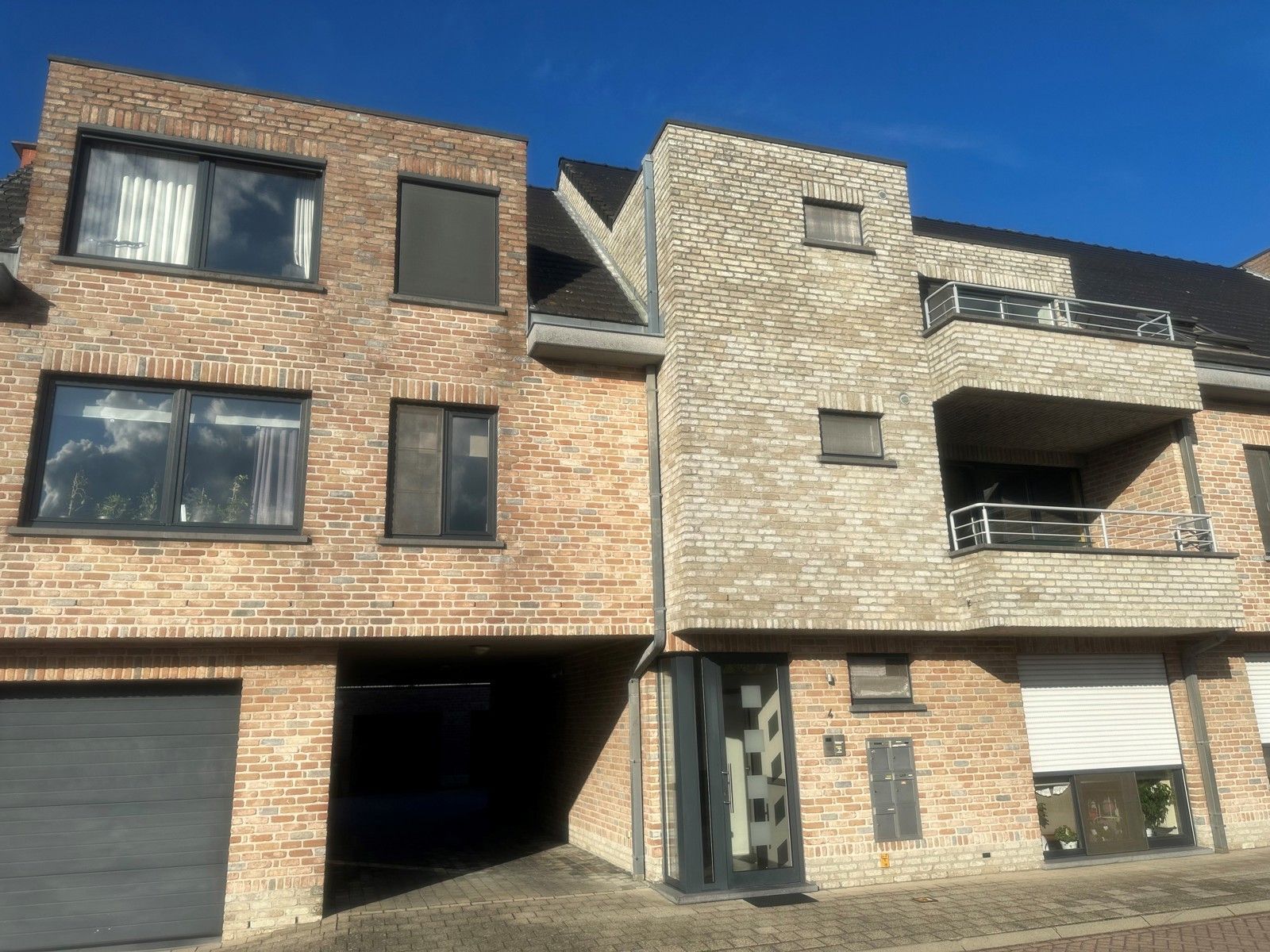 Appartement met 2 slaapkamers te PUTTE foto {{pictureIndex}}