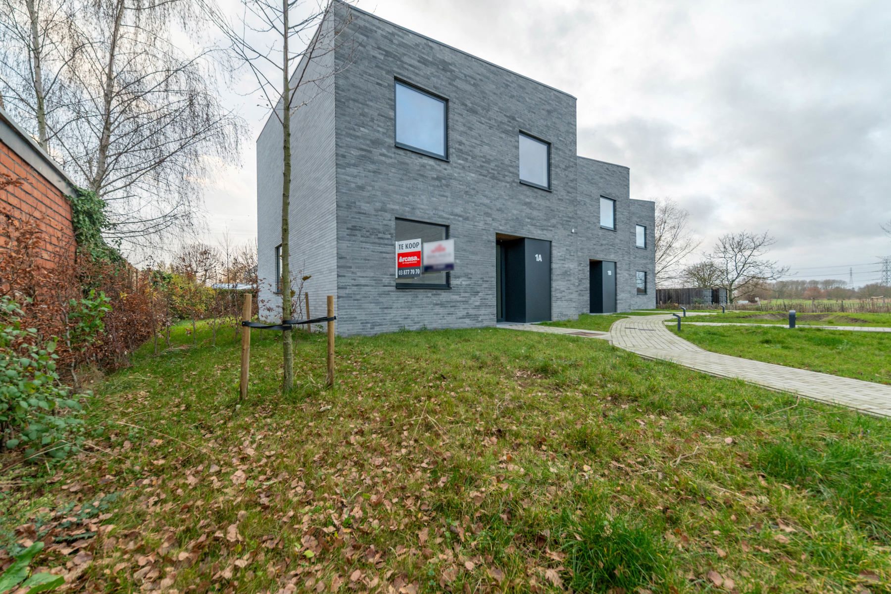 Huis te koop foto {{pictureIndex}}