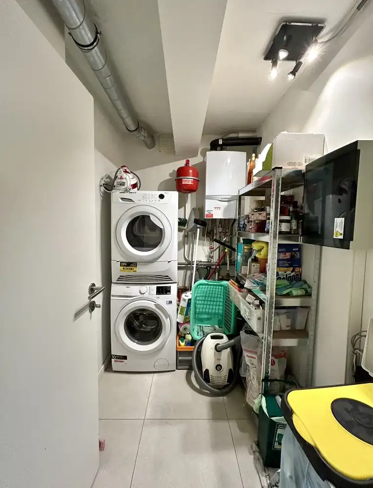 Instapklaar gelijkvloers appartement met privatieve tuin en garage in hartje Kessel-Lo foto 13