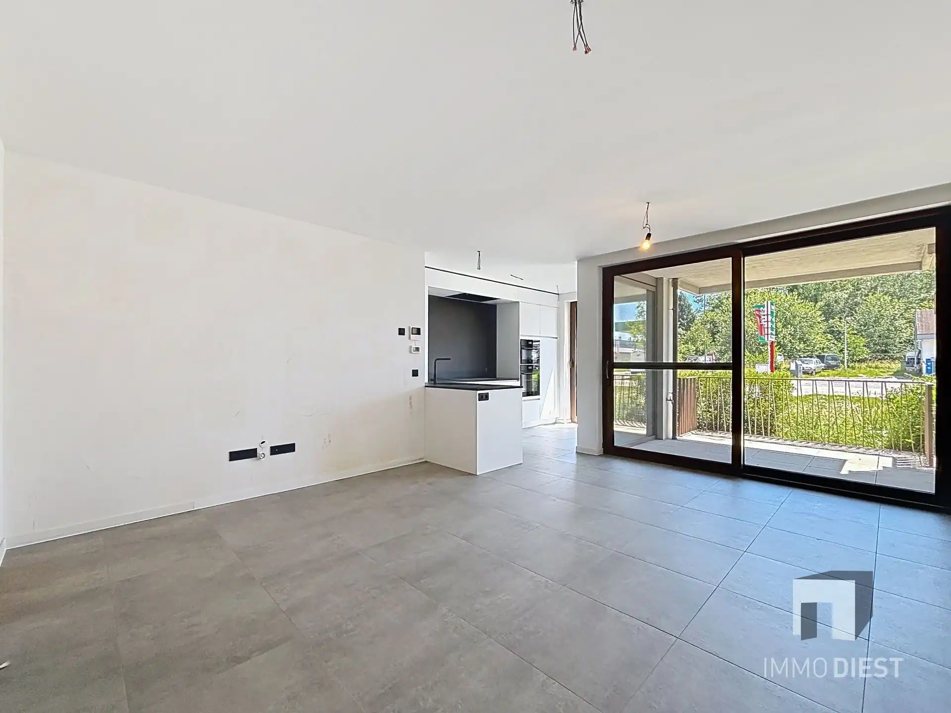 Gelijkvloers appartement met 2 slaapkamers. foto 4