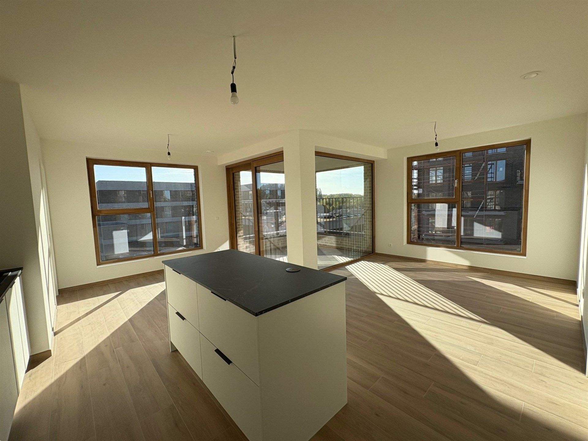 appartement foto {{pictureIndex}}