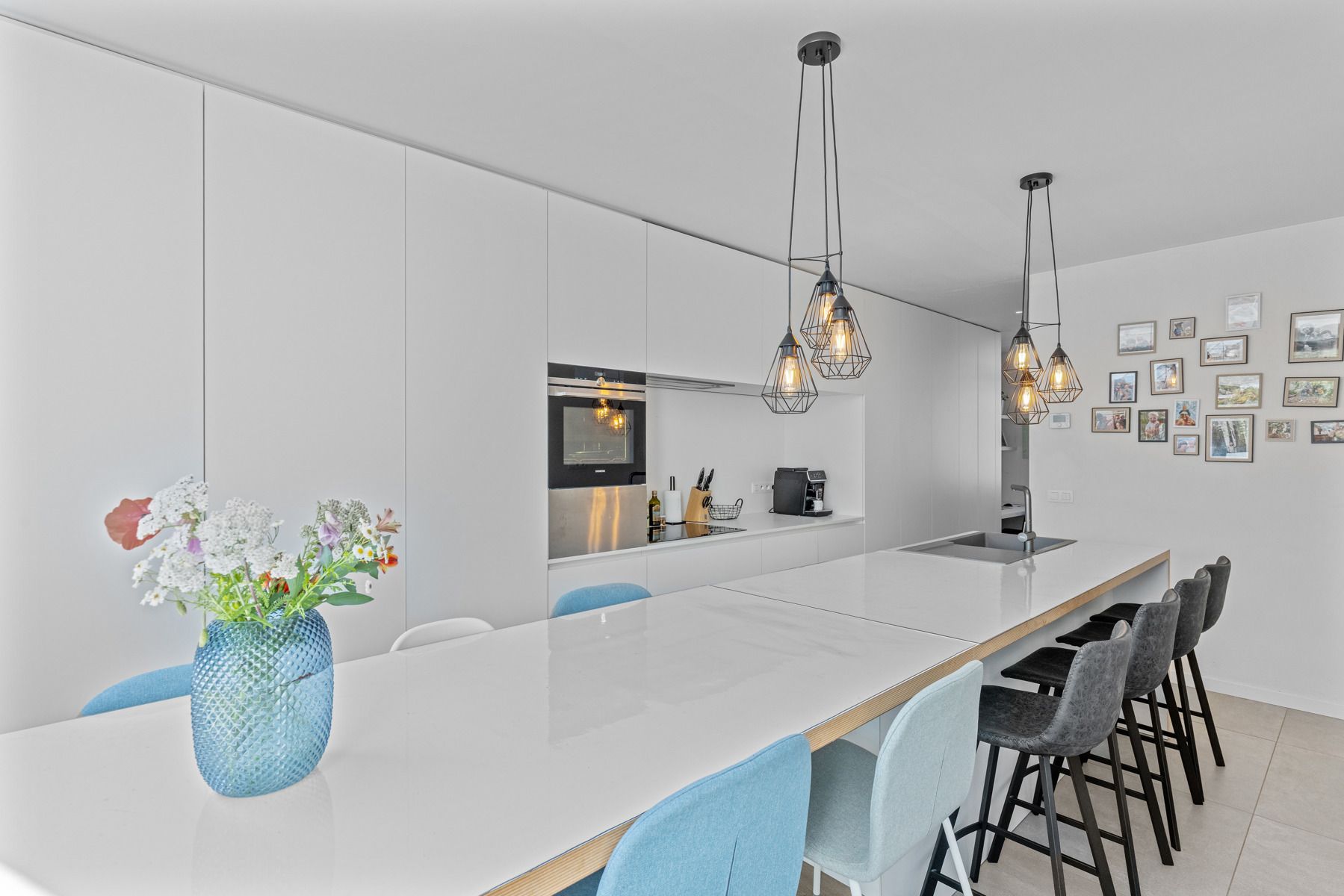 Lichtrijke, modern afgewerkte woning met grote tuin!  foto 9