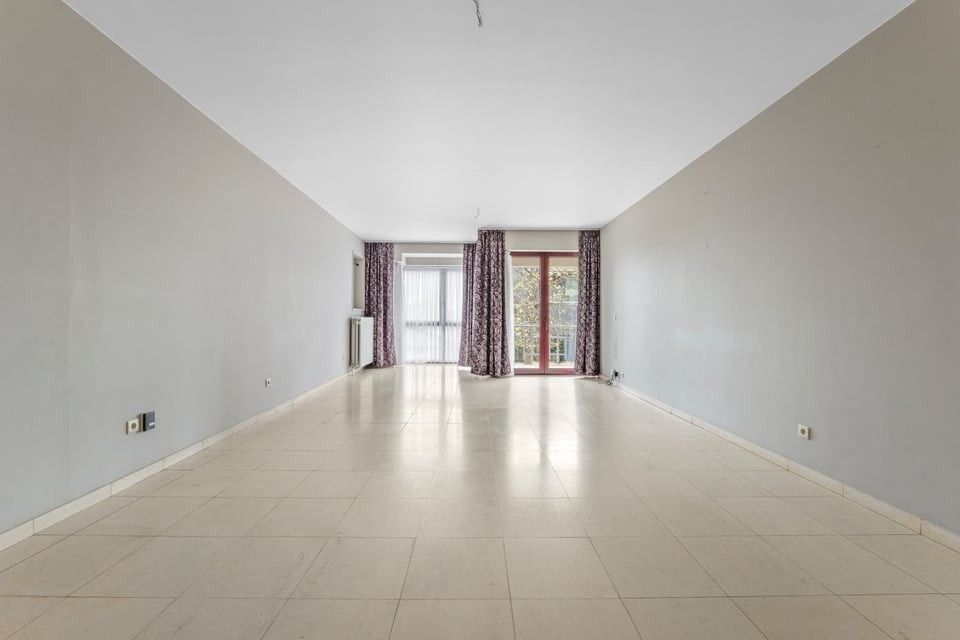 RUIM APPARTEMENT MET UITZONDERLIJK TERRAS VAN +50M² IN SINT-TRUIDEN foto 12