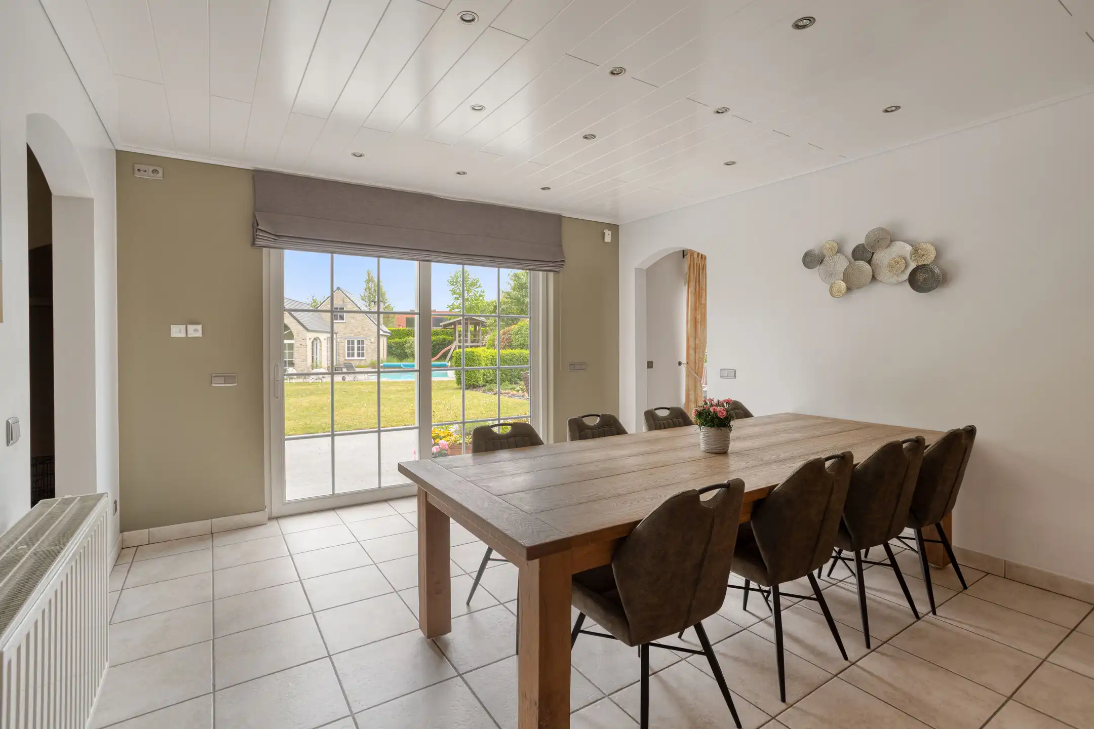 TOP onderhouden villa op uitzonderlijk perceel foto 10