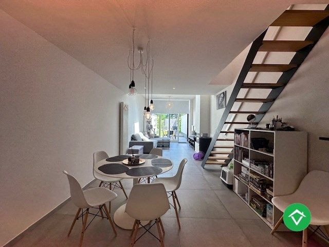 Instapklare woning met 2 slaapkamers en tuin te Eernegem foto 8