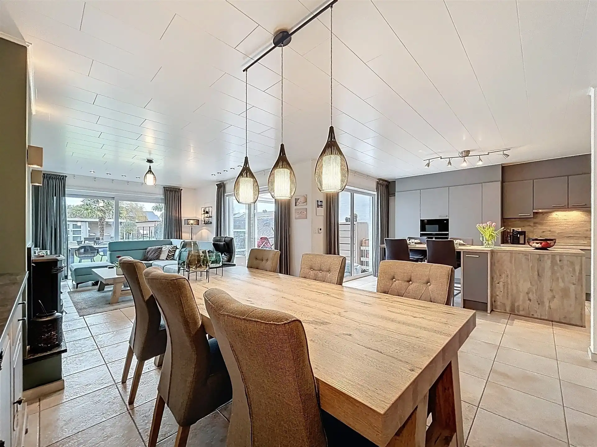 Instapklare gezinswoning met 3 slaapkamers en gezellige tuin! foto 6