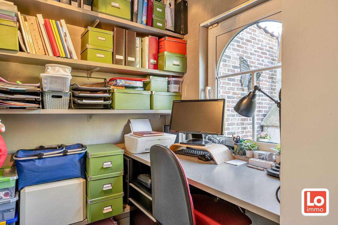 Charmante halfopen woning met inpandige garage op een rustige en groene locatie in Beervelde! foto 15