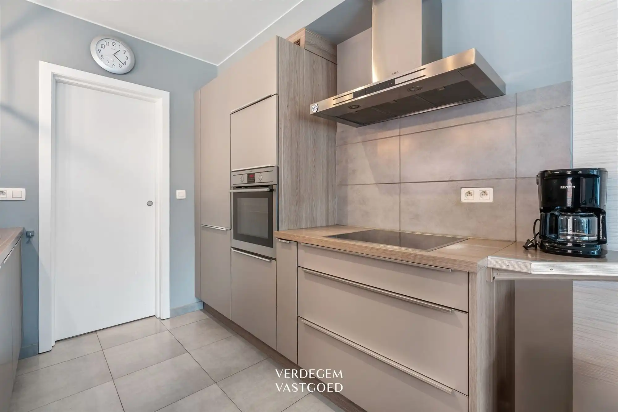 Instapklare gezinswoning met 3 slaapkamers, garage en zonnige tuin foto 8