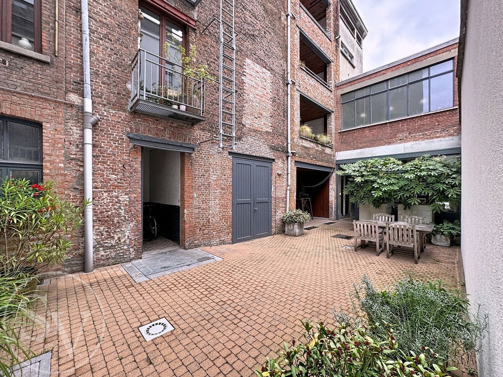 Appartement te huur foto 2