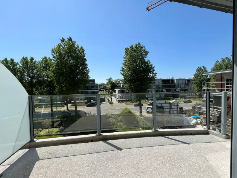 LUXUEUS WOONAPPARTEMENT IN OOSTDUINKERKE MET GARAGE ÉN PARKING foto 11