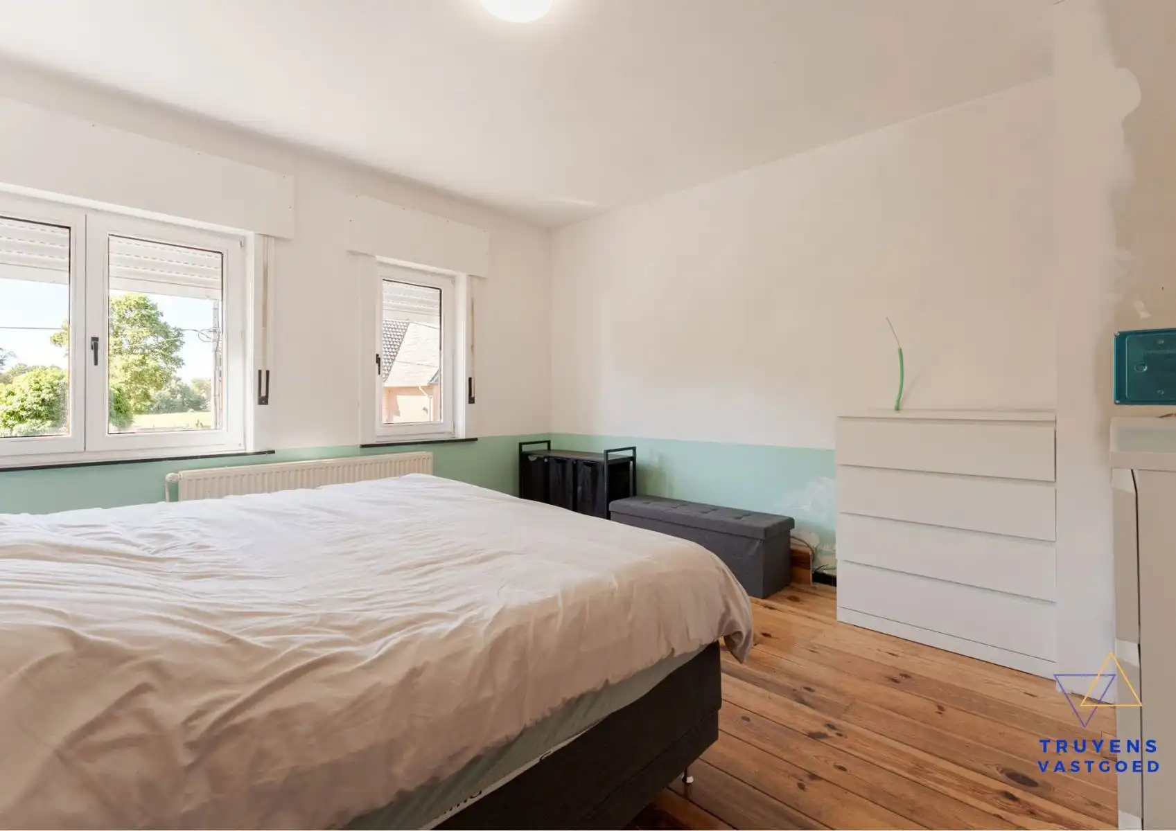 Gerenoveerde woning met 3 slaapkamers in een rustige buurt foto 16