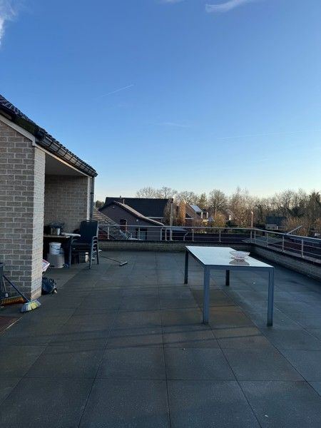 Energiezuinig duplex appartement met 4 ruime slaapkamers. foto 9