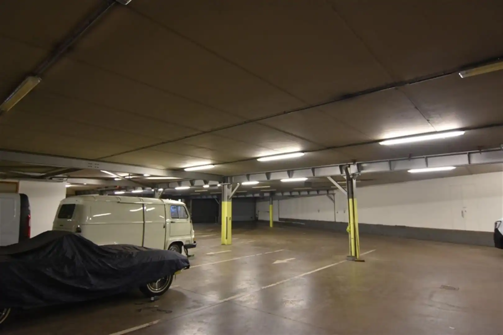 Polyvalent bedrijfsgebouw voor opslag / industrie foto 6