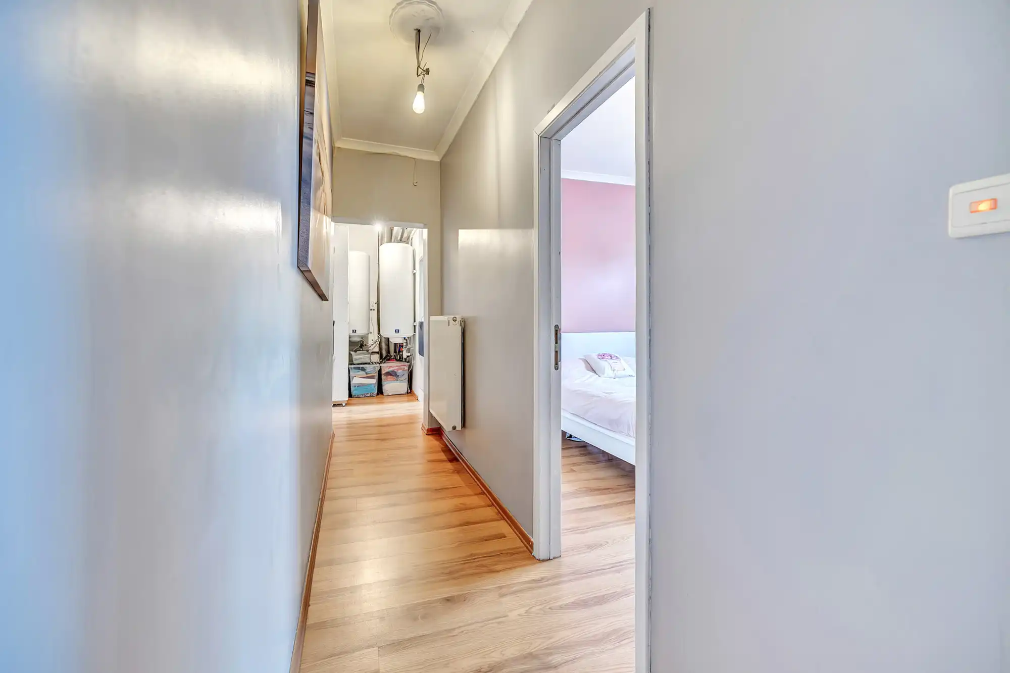 Rustieke woning op strategische ligging foto 22