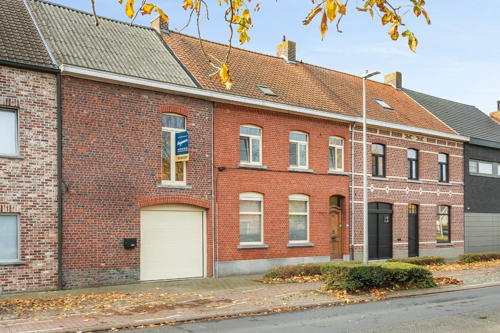 Verrassend ruime, instapklare woning met garage en zuidgerichte tuin in Geluwe foto 18