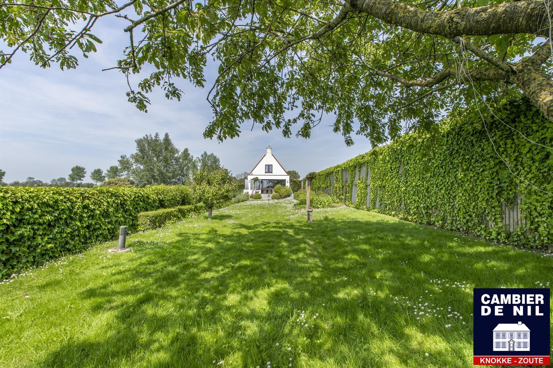 Mooi gelegen hoeve - woning, op 10 min. van Knokke, met uitzonderlijke zichten. foto 2