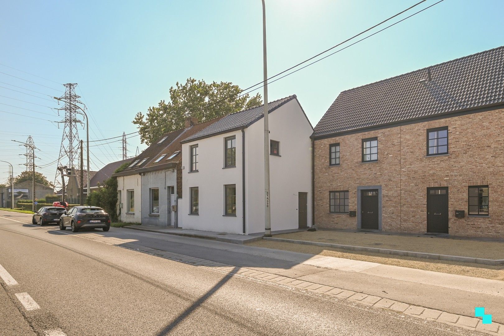 Totaalrenovatie met vier slaapkamers op grens Izegem / Lendelede foto 26