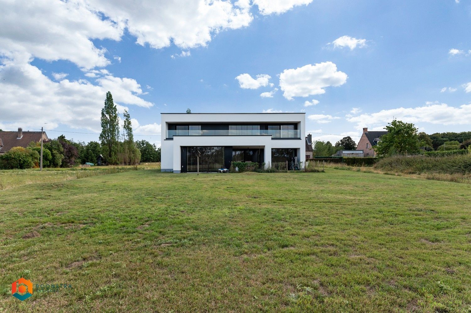 Prachtige en energiezuinige villa (326 m² bewoonbare opp.) met 3 slpkrs te Putte foto 19
