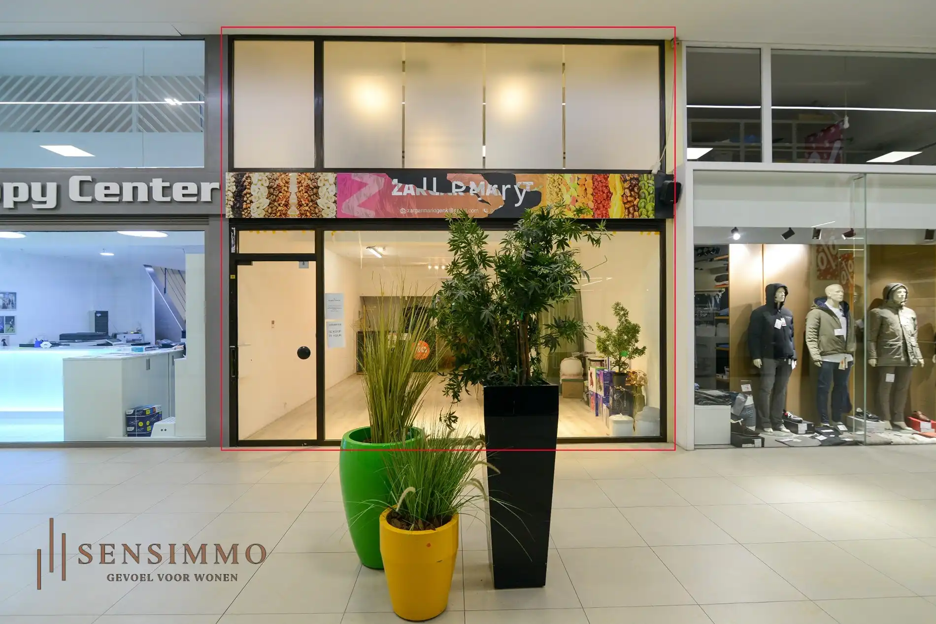 Handelspand in shopping 3 te Genk foto 3