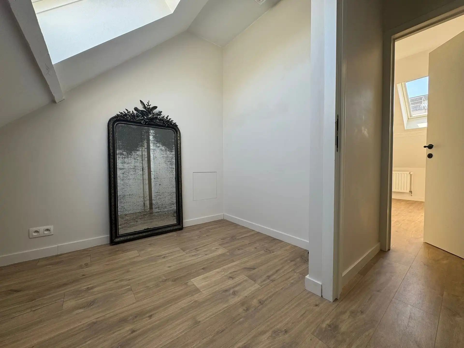 Gerenoveerde bel-etage in het volle stadscentrum foto 15