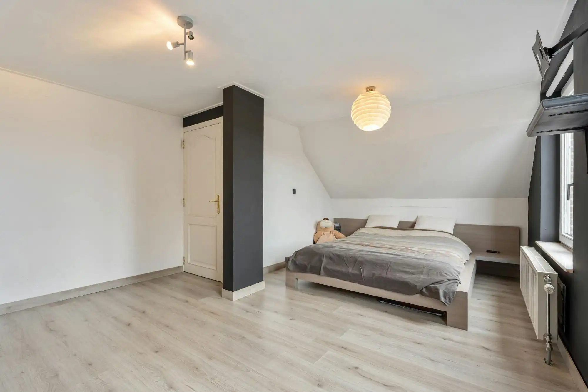 Charmante gezinswoning met 3 slaapkamers in Houthalen-Oost foto 11