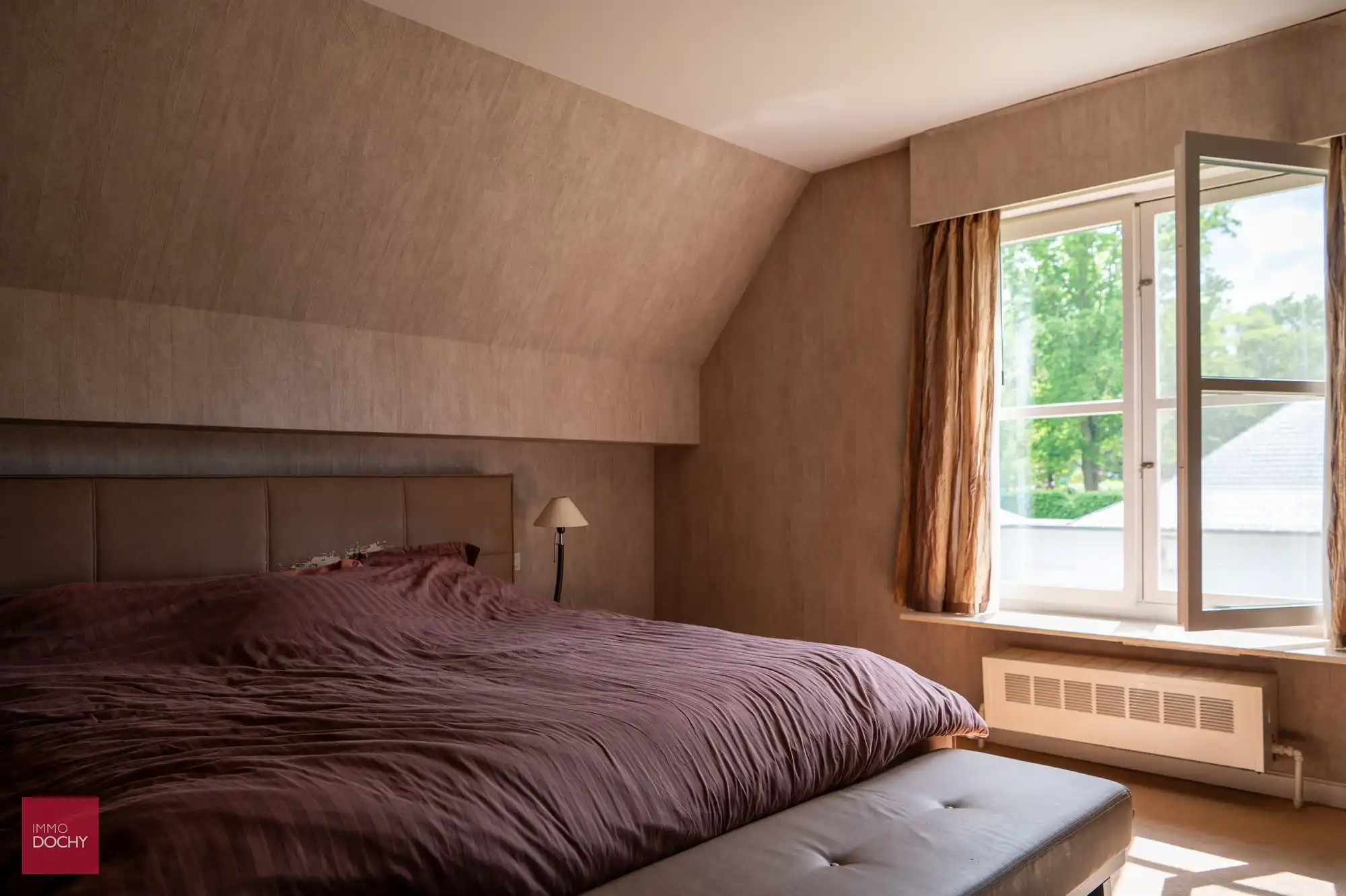 Centraal gelegen recente LUXE - VILLA met praktijkruimte in groene omgeving | Hernieuwenstraat foto 11