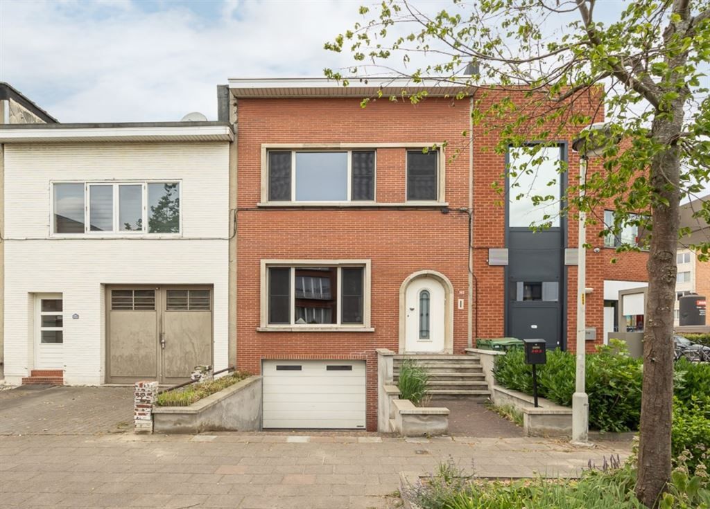 Hoofdfoto van de publicatie: Instapklare, karaktervolle woning