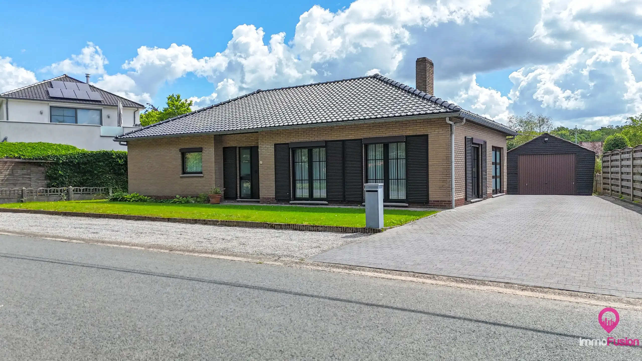 Hoofdfoto van de publicatie: Mooi verzorgde gelijkvloerse woning met 3 slpkms en tuin!