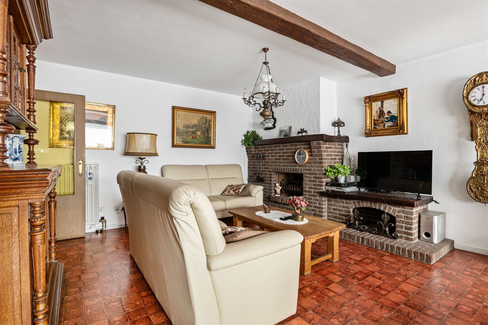 Ruim 3-slaapkamerappartement in Deurne-zuid foto 5