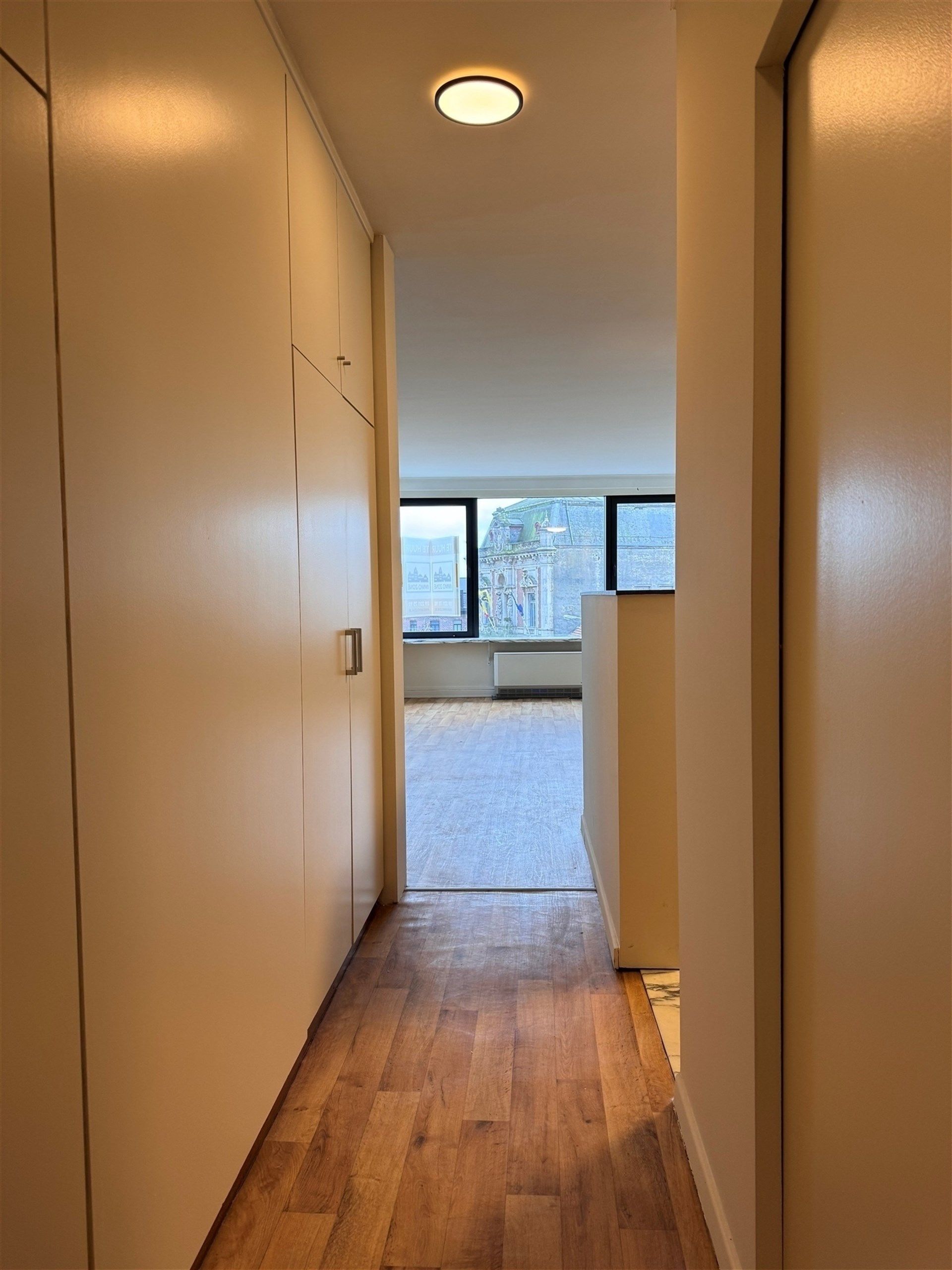Gunstig gelegen appartement in centrum van Wetteren. foto 14
