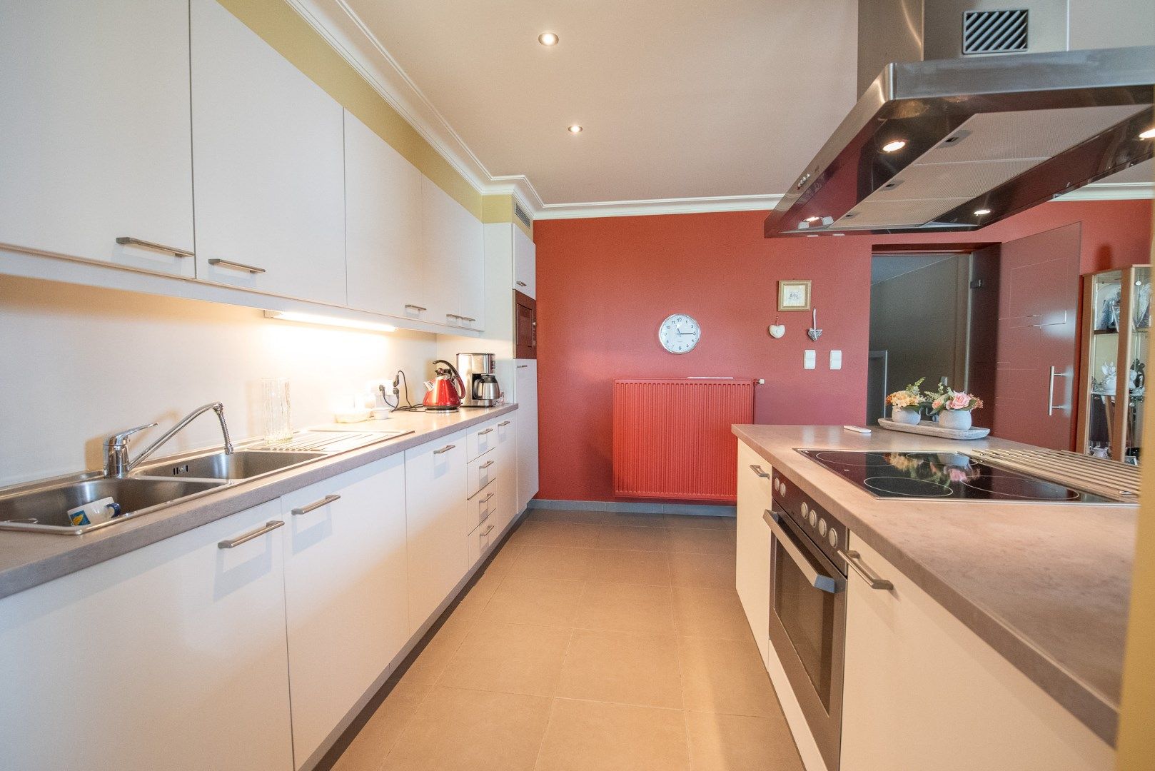 Ruim 2-slaapkamerappartement in centrum Wakken foto 3