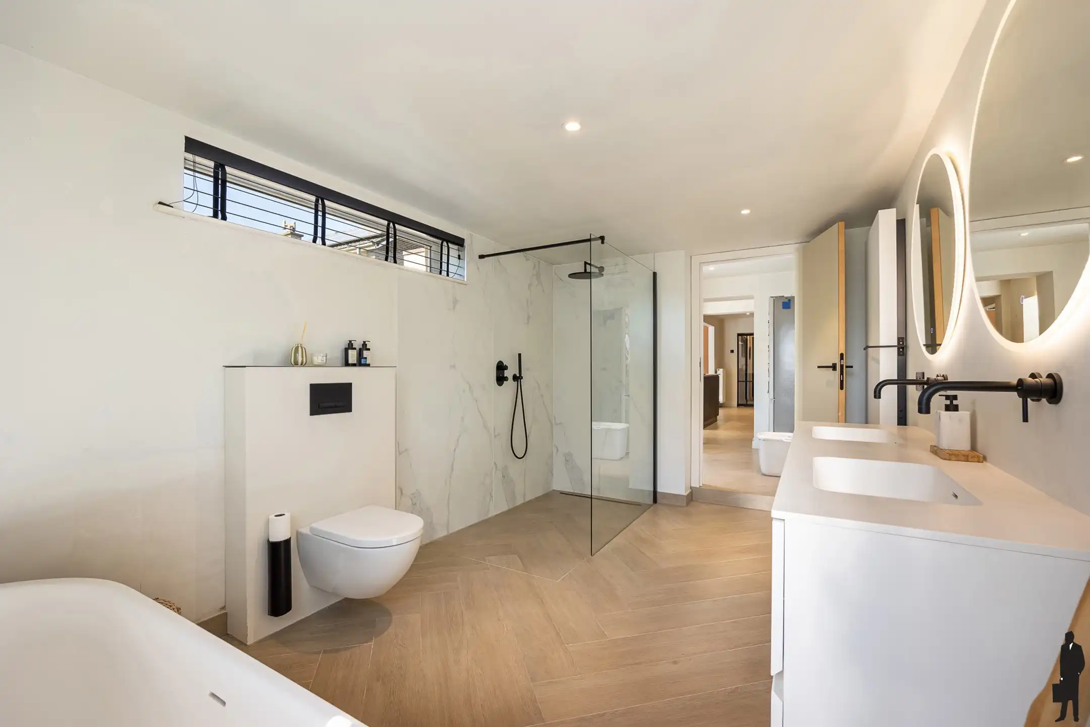 Instapklare gezinswoning met moderne afwerking, 3 slpks en garage foto 8