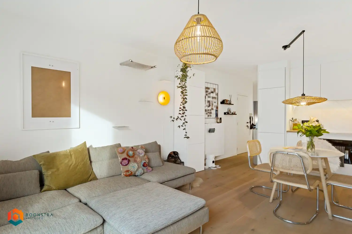 Gelijkvloers app. met 2 slpkrs en tuin te Edegem foto 3