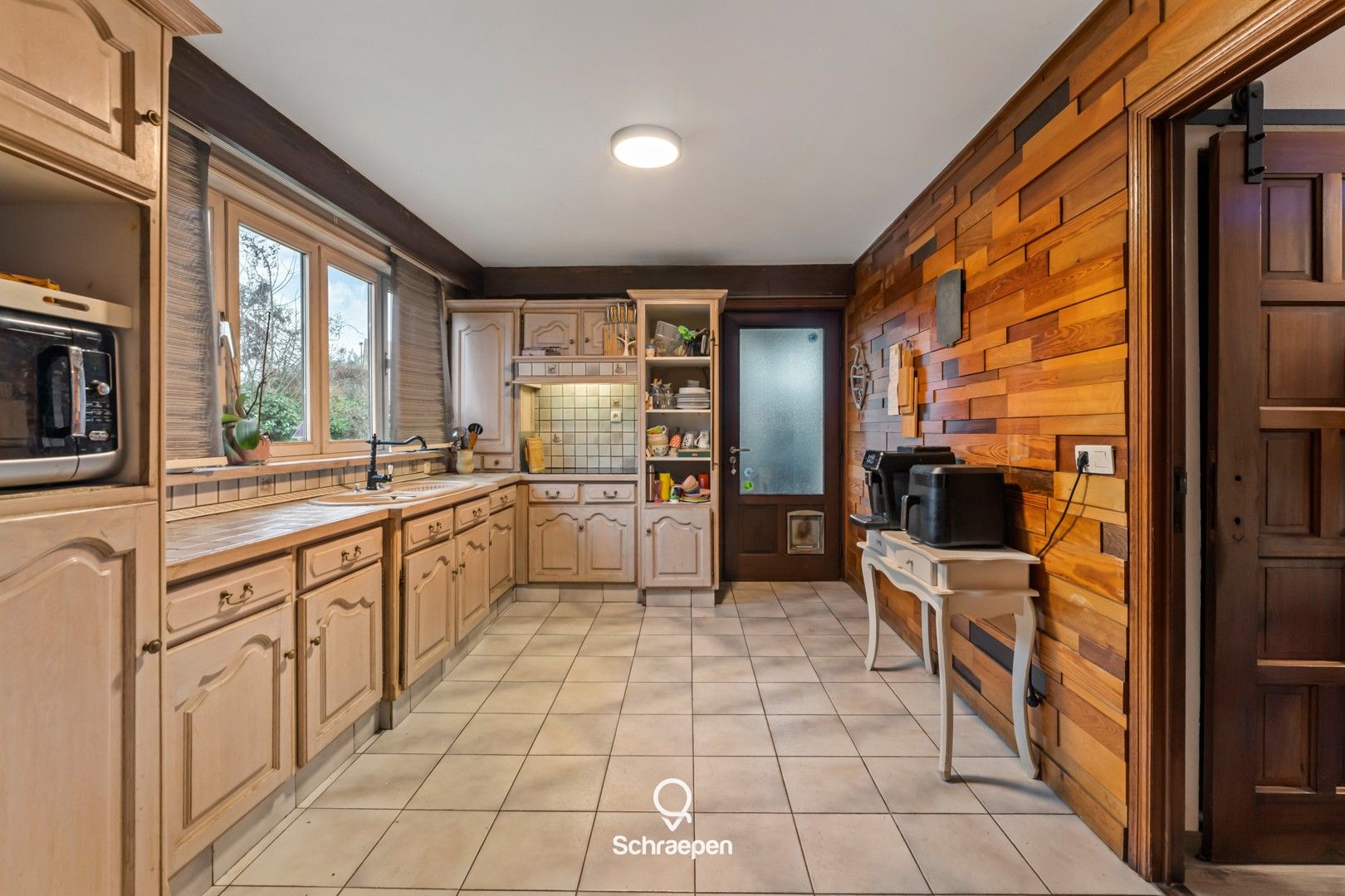 Gelijkvloerse woning op zuidoostelijk perceel van 10,5 are én straatbreedte van maar liefst 30 meter! foto 10