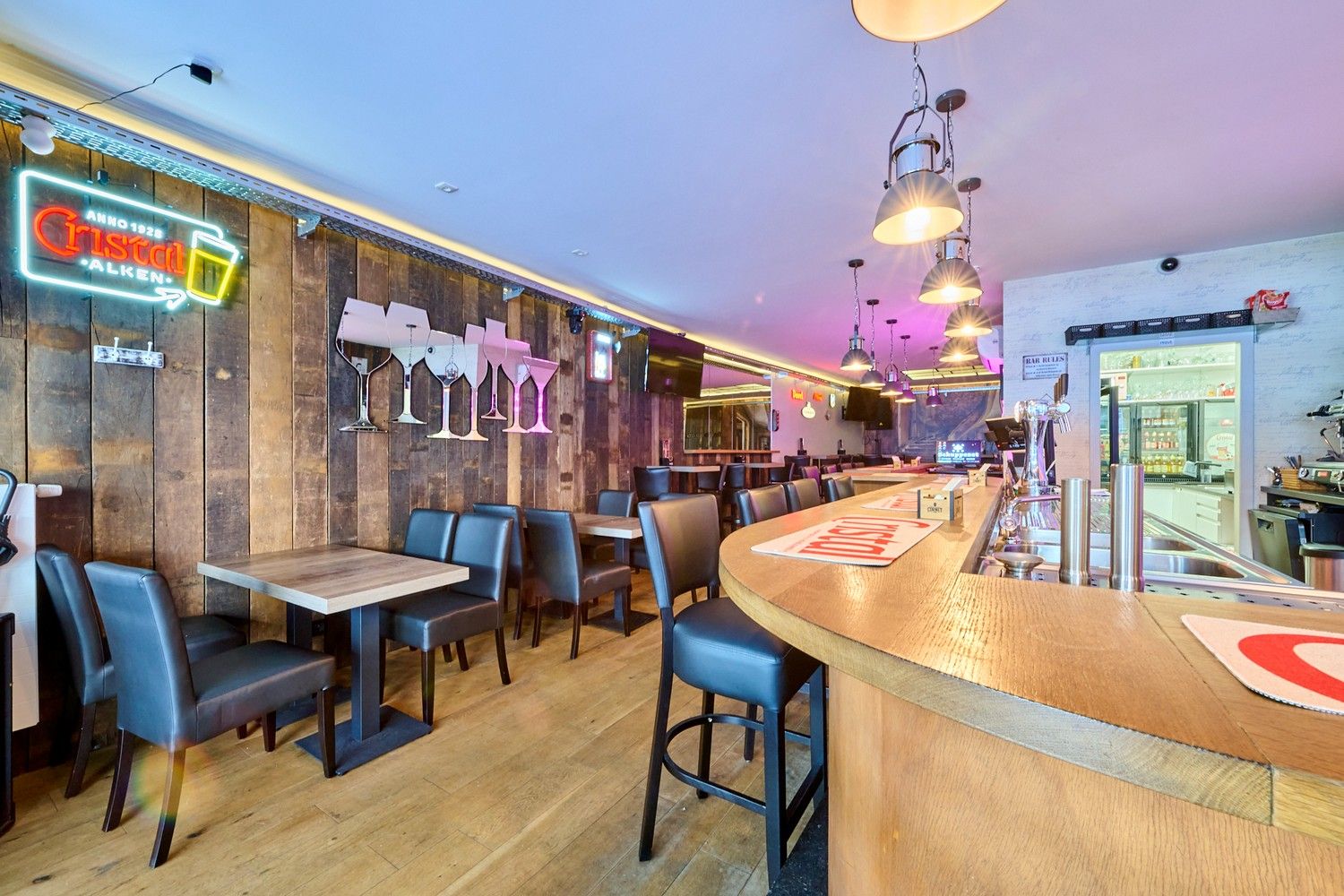 Instapklaar horecapand te koop in Diepenbeek – volledig vernieuwd, tal van mogelijkheden foto 4