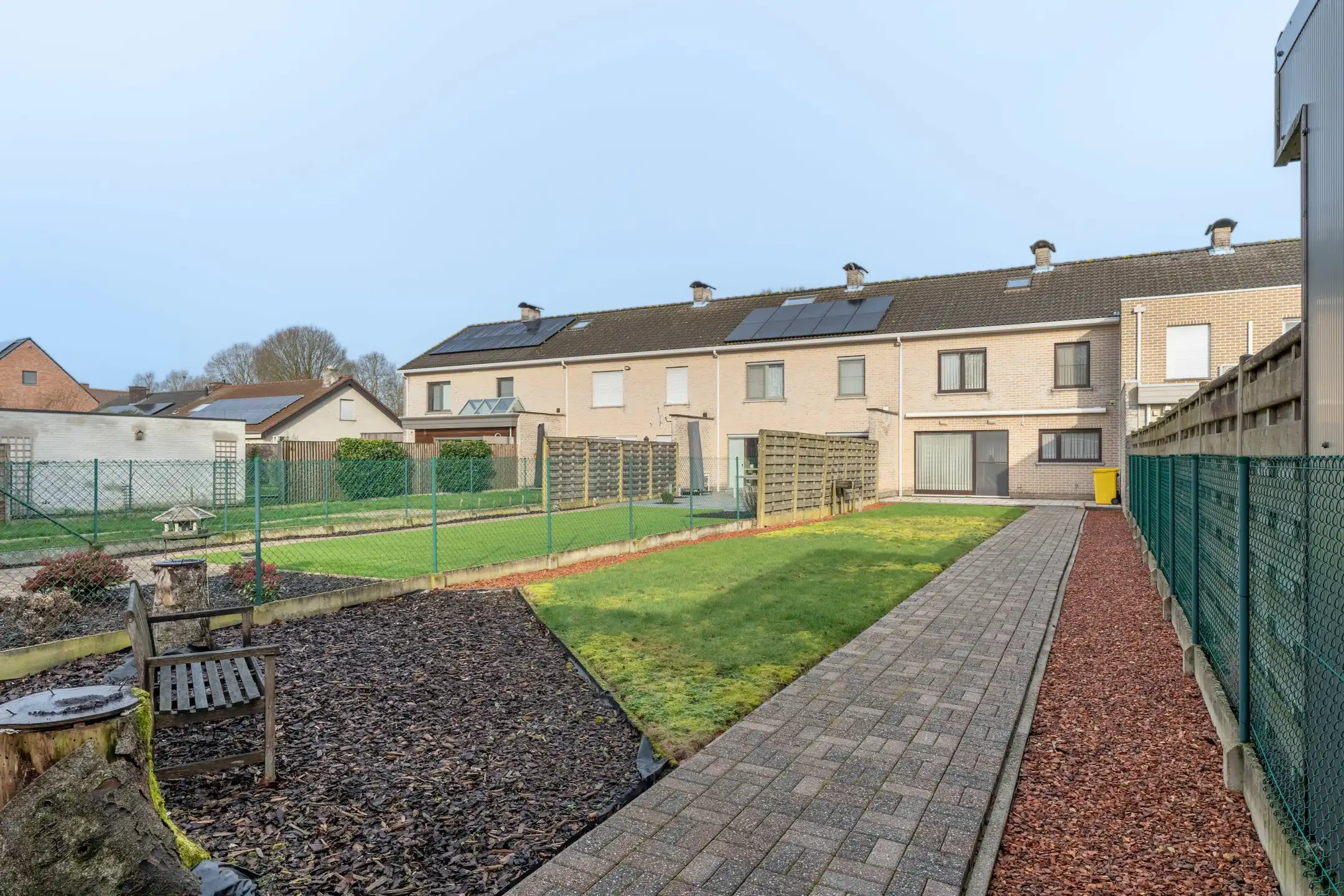 Zeer gunstig gelegen woning met 3 slpks en dubbele garage foto 38