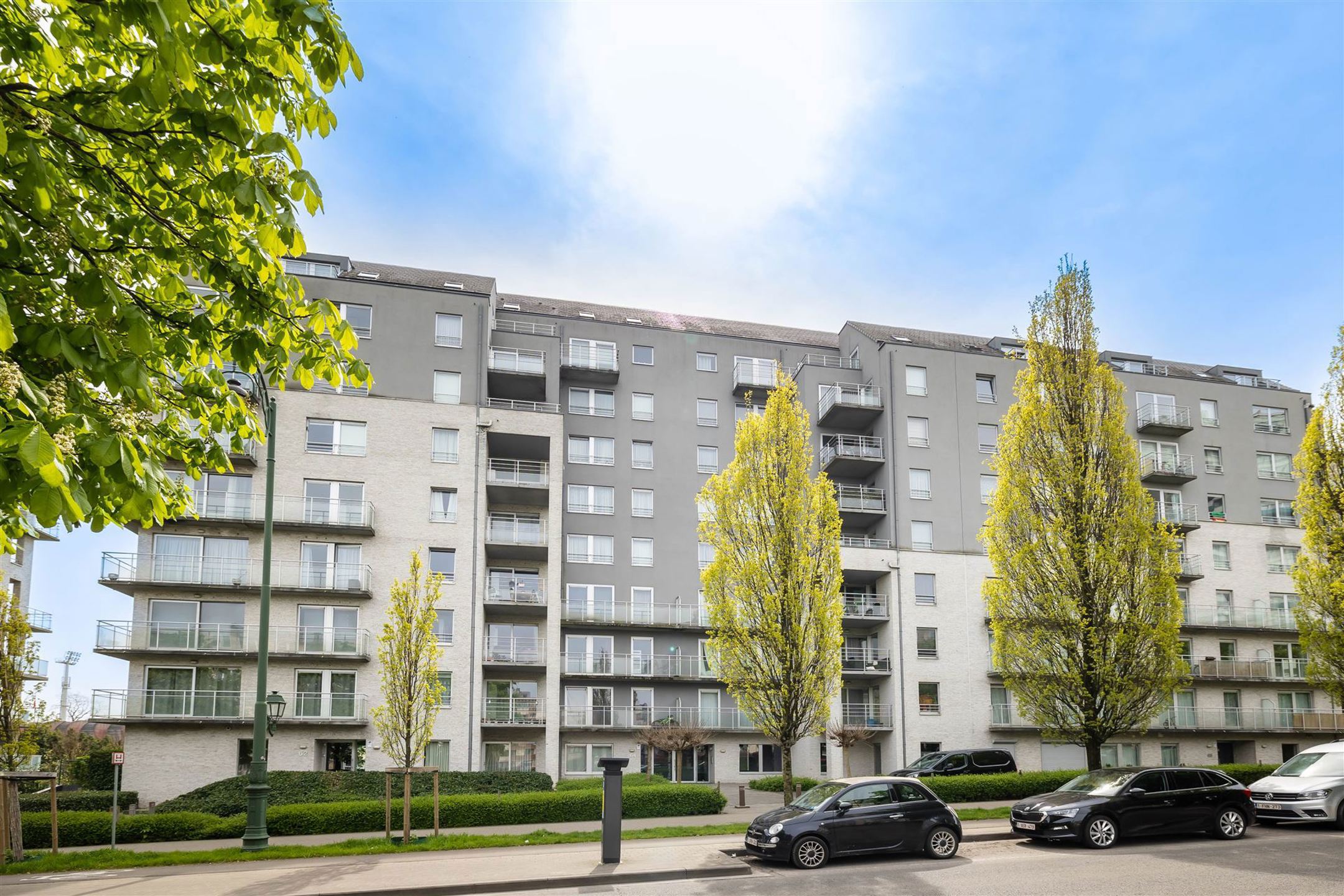 Appartement met 2 slaapkamers + P foto 4