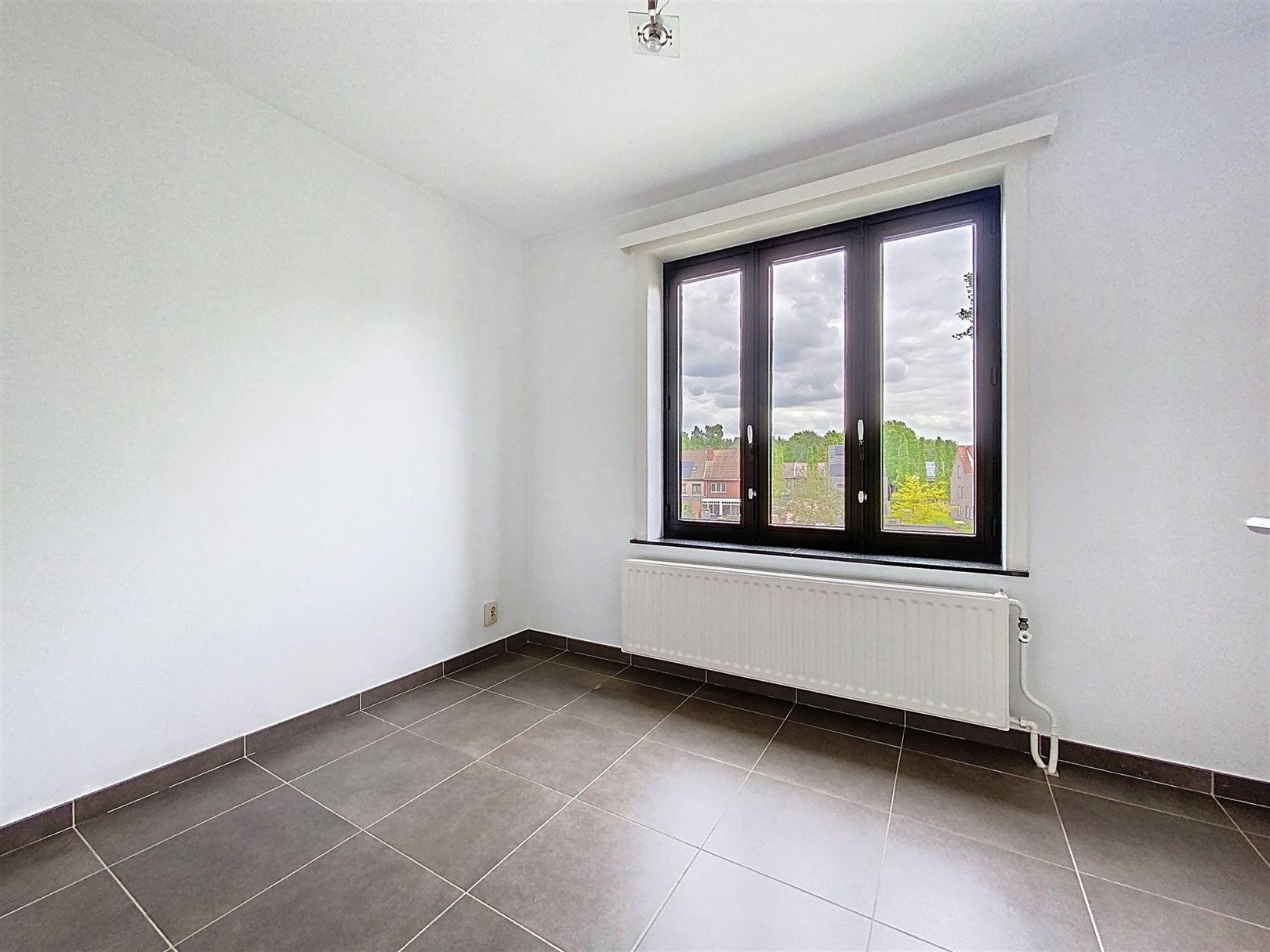 Instapklaar appartement met terras te Brasschaat  foto 10