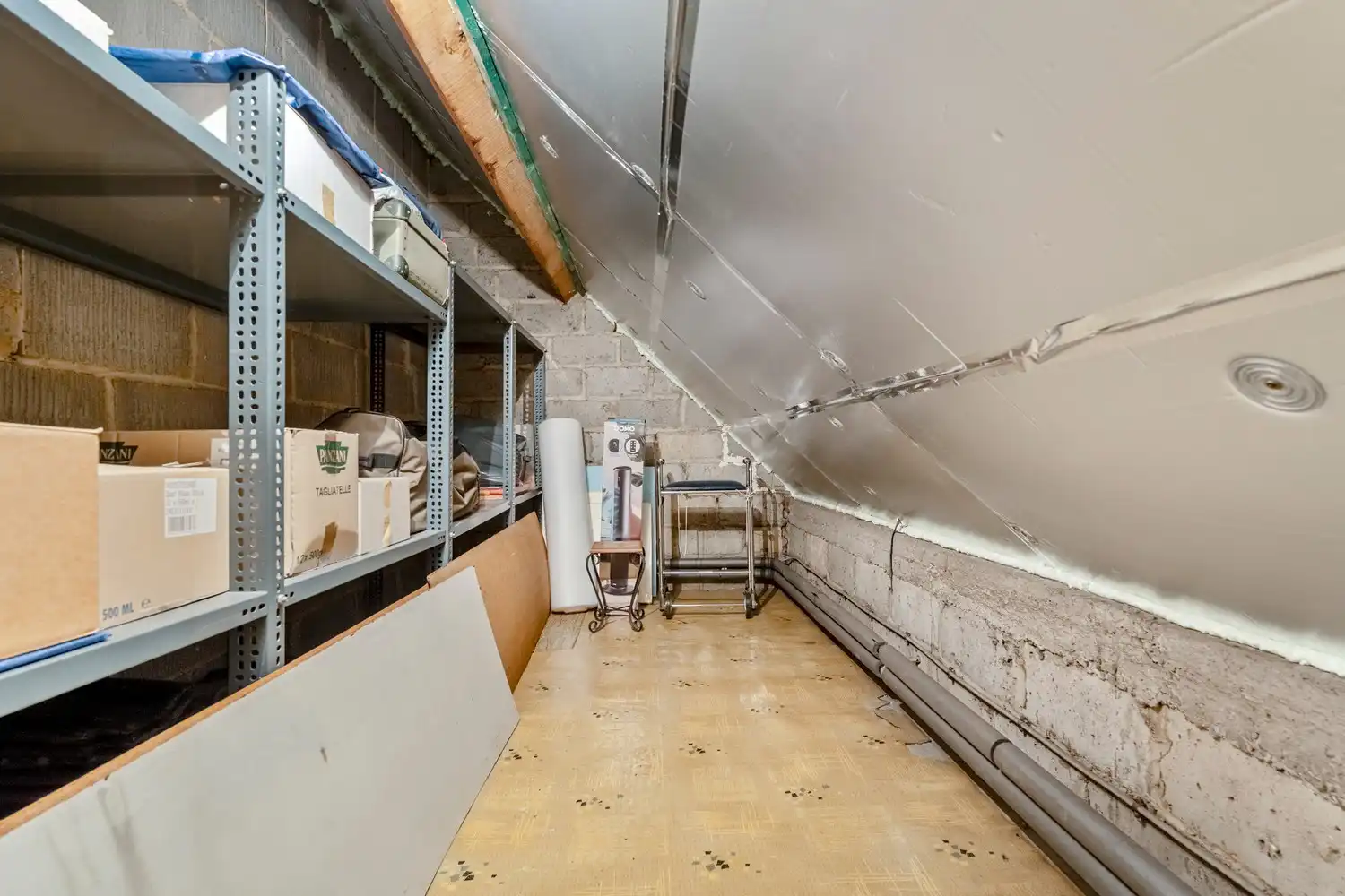 Gezinswoning met 3 slaapkamers, garage en leuke tuin in landelijke omgeving te Bunsbeek foto 19