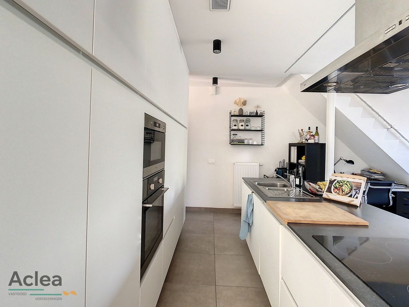Ruime gezinswoning met 3 slpk + garage foto 4